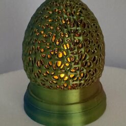 Huevo de Pascua de vela de té verde